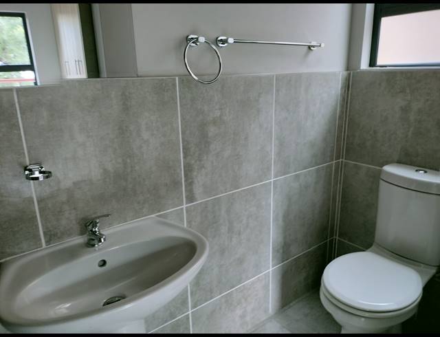 4 BEDROOM FREEHOLD FOR SALE IN DIE HEUWEL